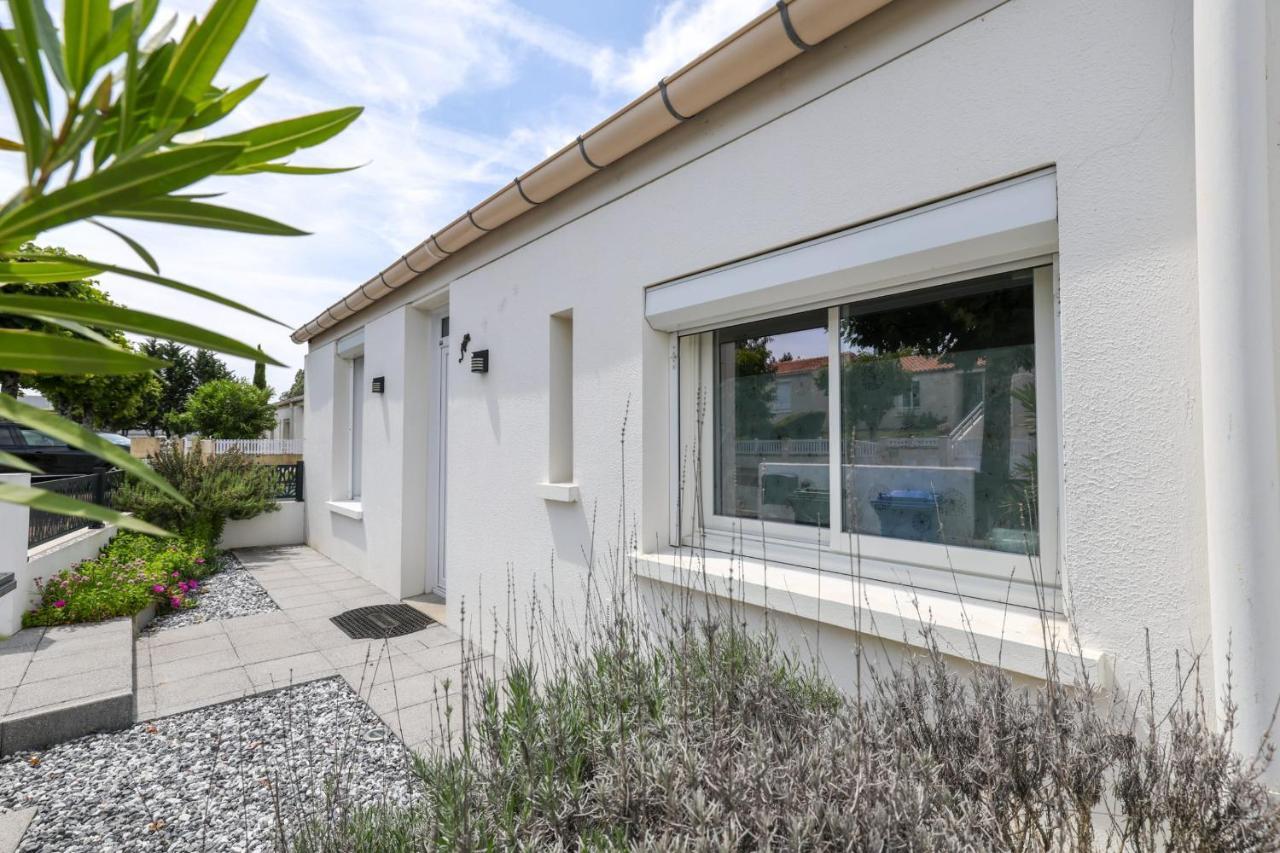 "Logis Debussy"- Saintes Villa Exterior photo
